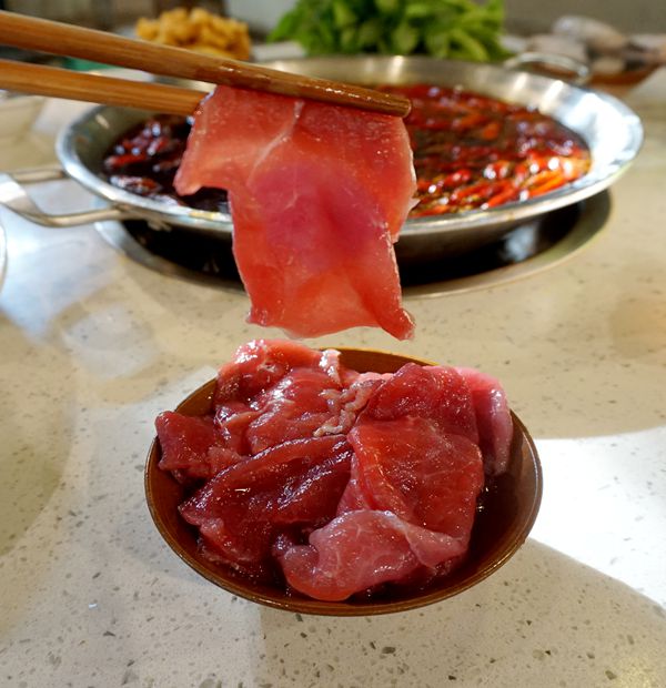 餐饮老店都有独特的个性--八娃子火锅--特别之处是为顾客