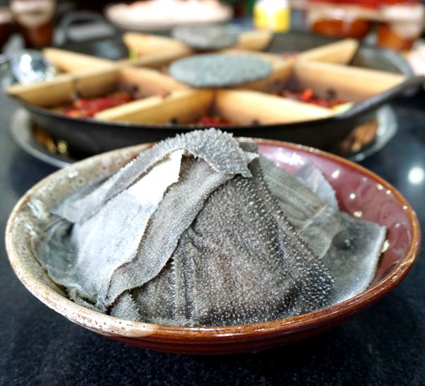 用心传承着经典火锅文化--渝八块味·水八块老火锅