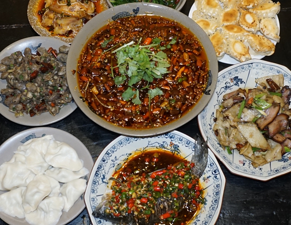 久酒饺子--情调小酒馆菜品有味 饺子下酒越喝越有