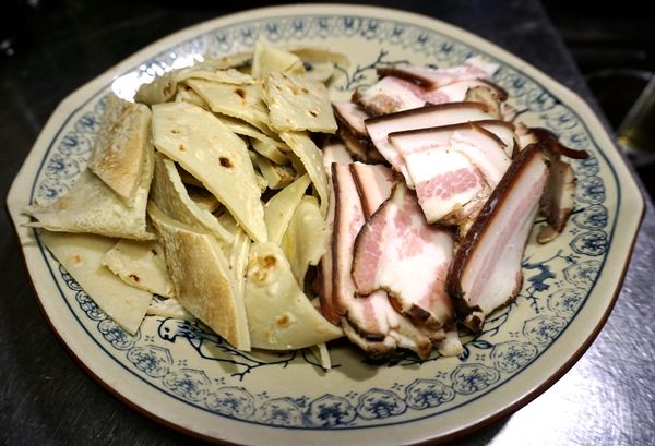 久酒饺子--情调小酒馆菜品有味 饺子下酒越喝越有