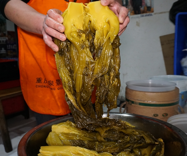 李记鲫鱼--店虽然不大 鲫鱼味道很上口