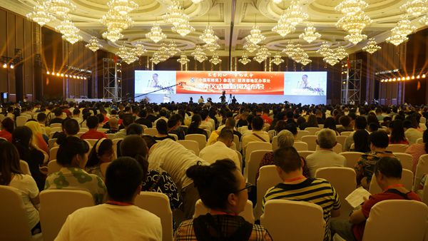 中国军转民杂志社--驻西部办事处揭牌仪式在蓉成功召开