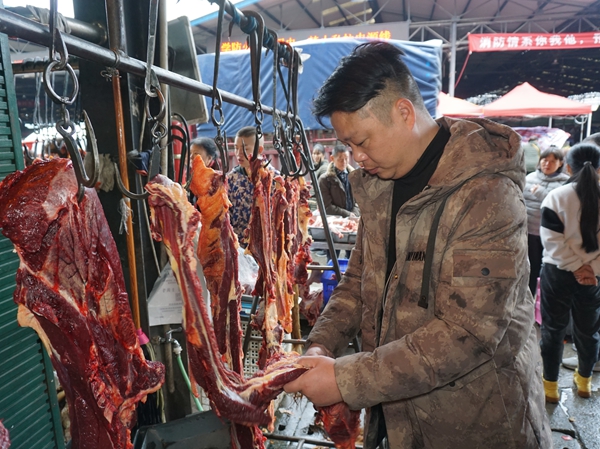 赵记耙牛肉--冬季时节温补身体 新鲜食材营养美味