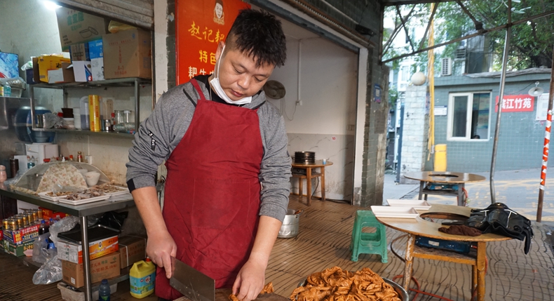 天生我材必有用 千金散去还复来--赵记耙牛肉创始人赵可的精彩餐饮人生