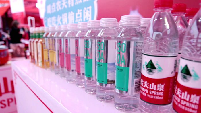 农夫山泉重庆水品牌助力重庆火锅美食文化节