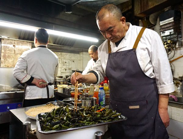 重庆的味觉记忆 福满轩私家小厨 大坪的美食传奇