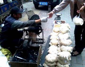 即将消失的街头美食——传统爆米花